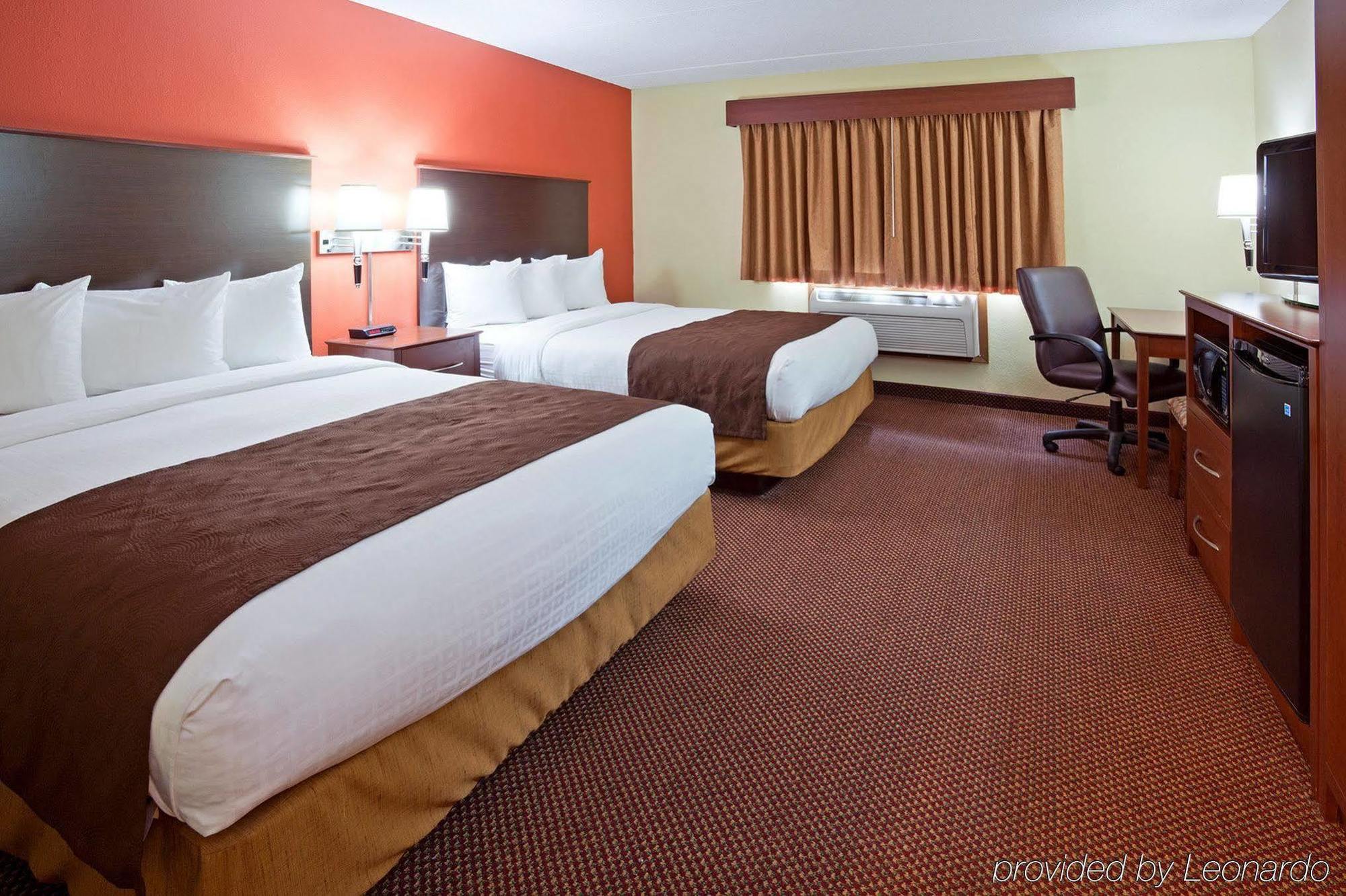 Americinn By Wyndham Fergus Falls Conference Center Quarto foto